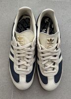 Adidas Samba,  bleu et crème taille 44, tres bon état