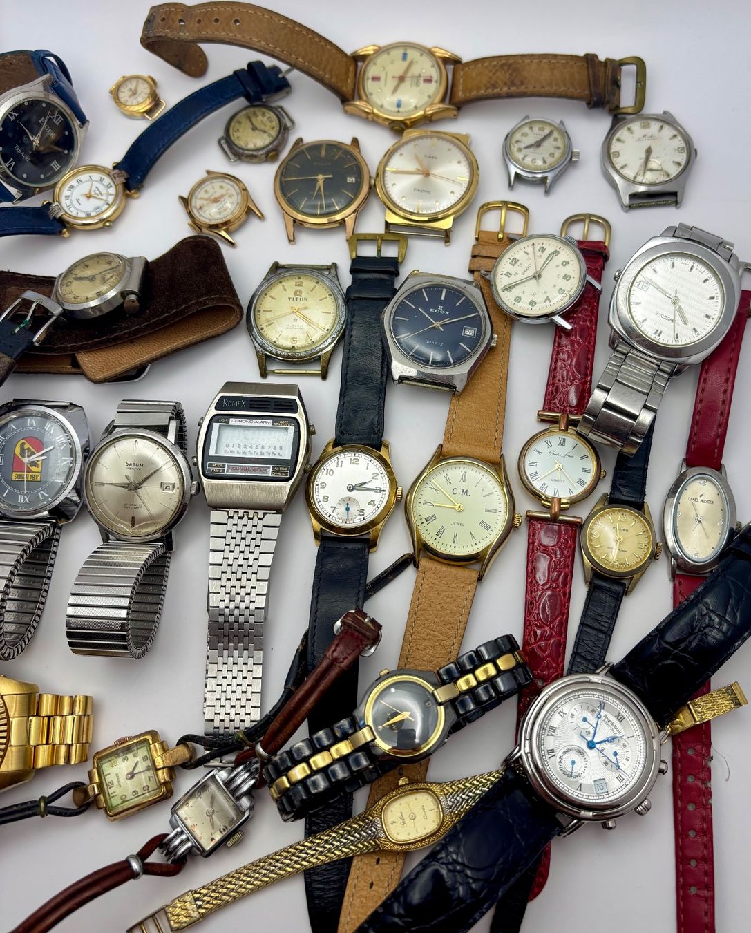 Orologi: Mega Uhrenlot – Difettoso da Rorschach venduto da Zeit.werk01 1