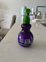 Foxy Curls Contour Cream 200 ml pump bottle