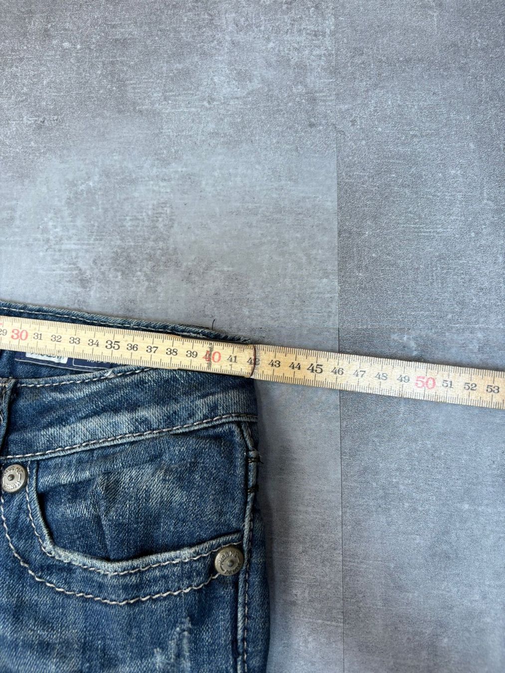Jeans: Miss Me Straight Jeans - Grösse M/30 – Gebraucht aus Werdenberg von hase.vintage 6