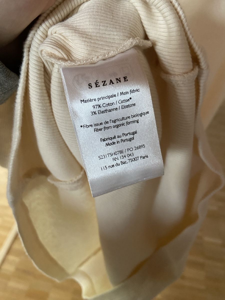 Sezane Tops: Sezane Caro Tshirt Cream Knit – Gebraucht aus Münchenstein von B771 8