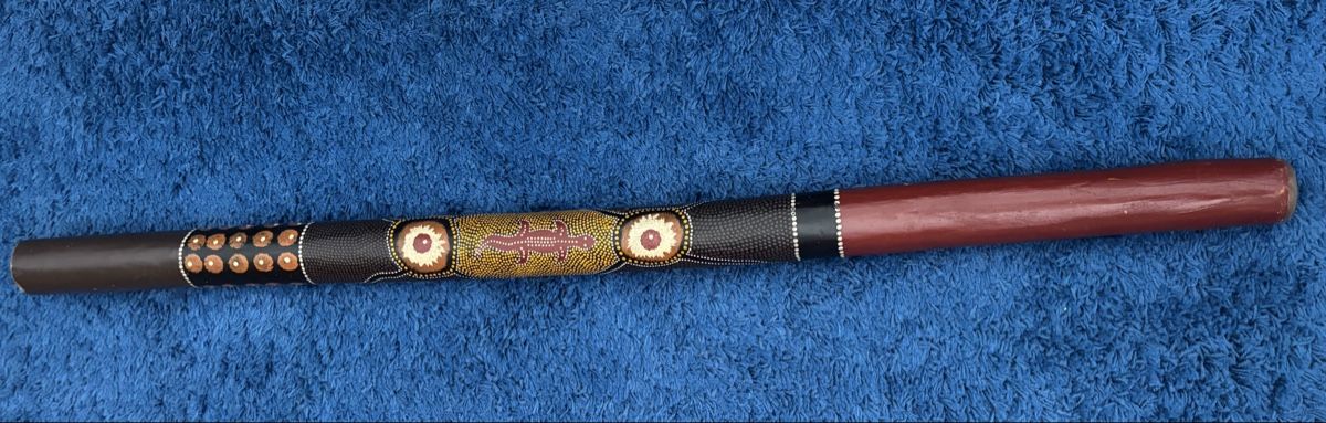 Strumenti musicali: Didgeridoo, bemahlt, gebraucht – Usato da Langenthal venduto da lenz3008