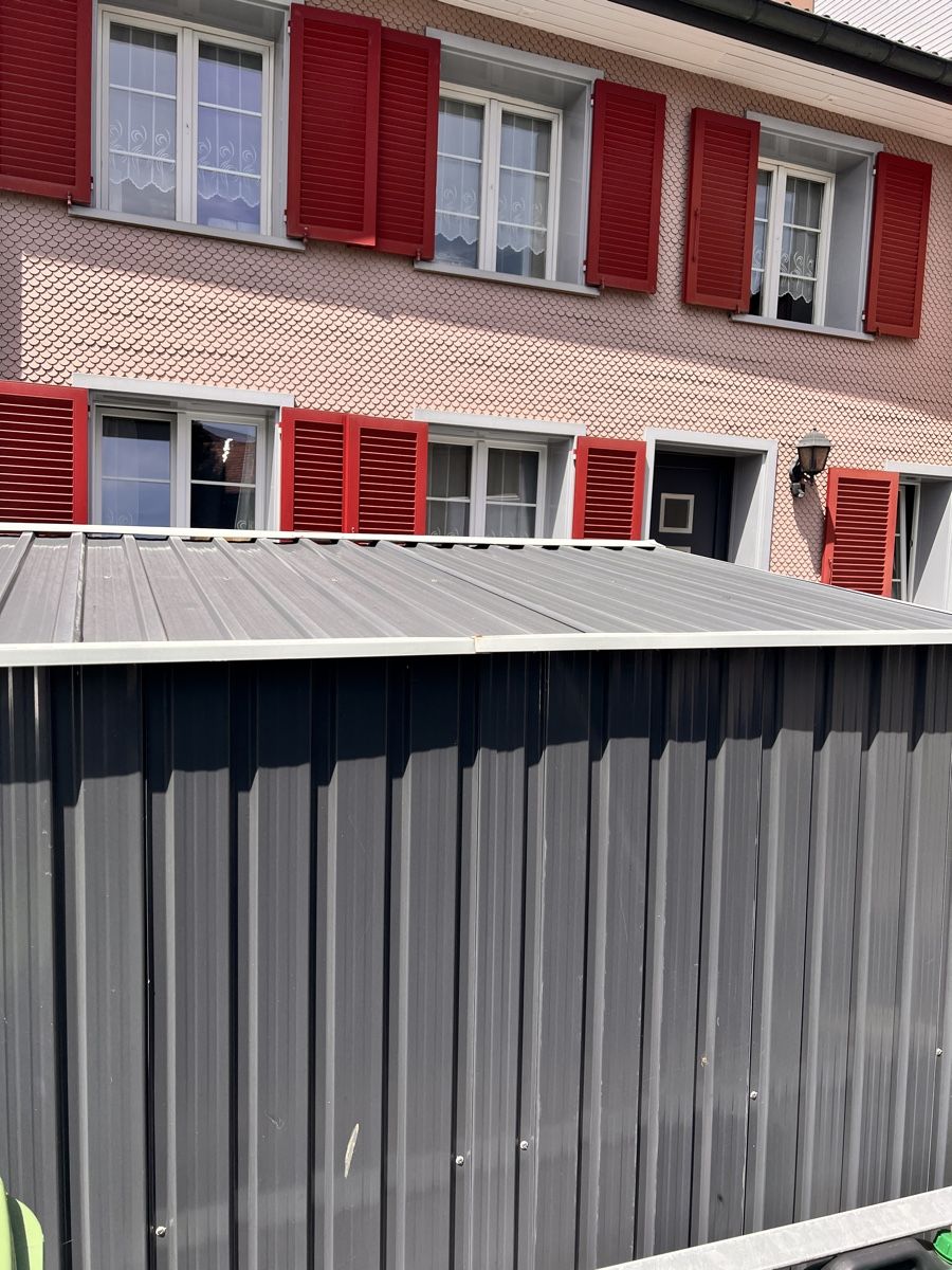 Casette da giardino & serre: Blechhütte ohne Tür  – Difettoso da Eschlikon TG venduto da pau_5hjm 2