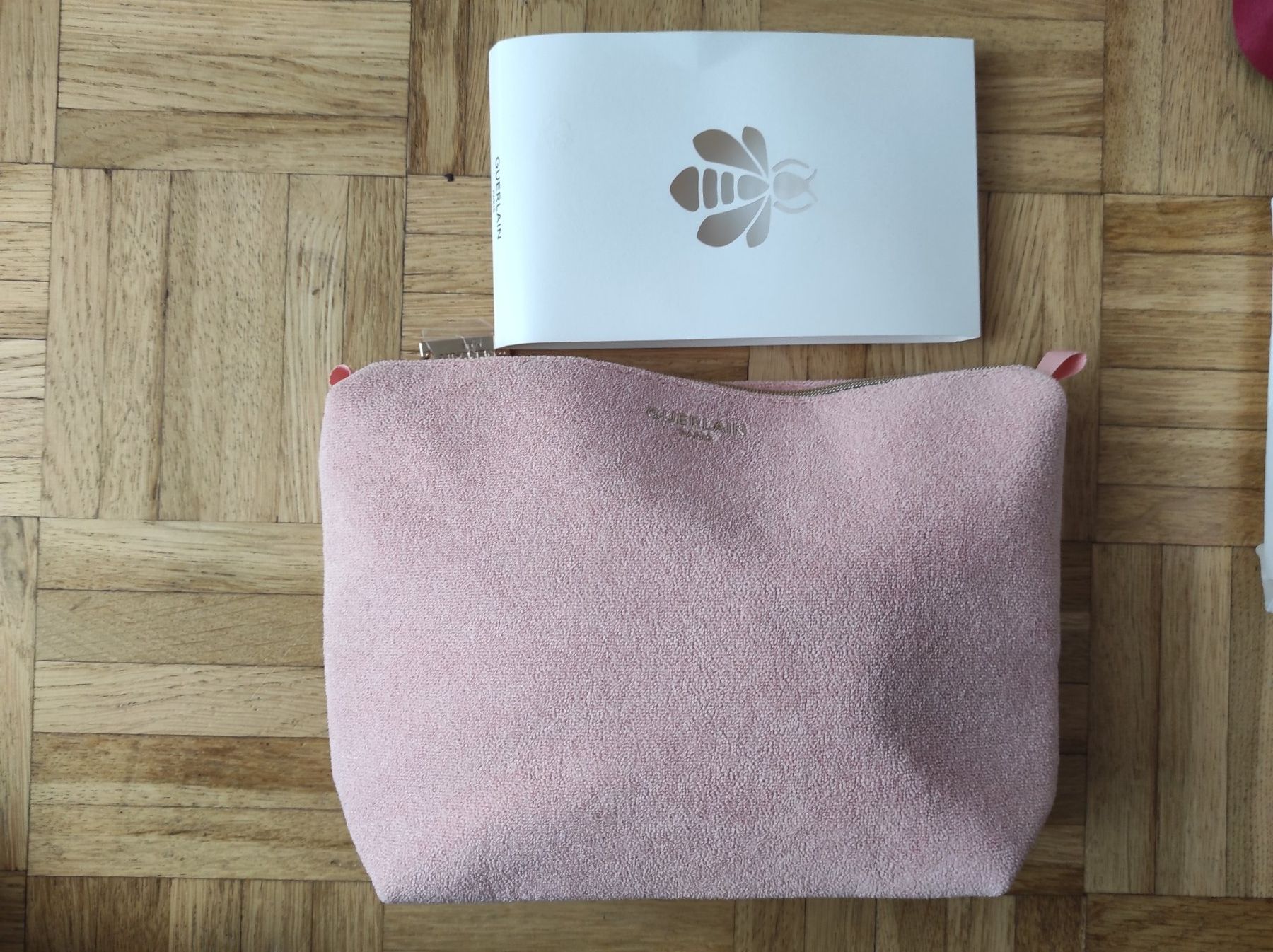 Guerlain Trousses de maquillage: Lot trousses de Guerlain – Neuf avec emballage d'origine à Renens VD par cla_7zv5 1