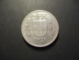 5.- Fr 1932 Pièce magnifique  Top du Top Qualité