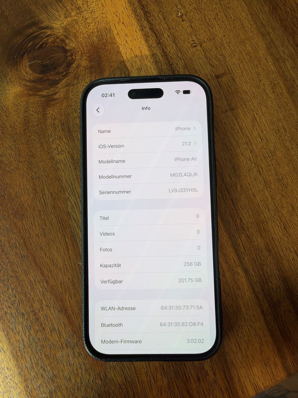 Apple Handys / Smartphones: Iphone Air, Black, 256GB – Gebraucht aus Zürich von acsansiro88 3