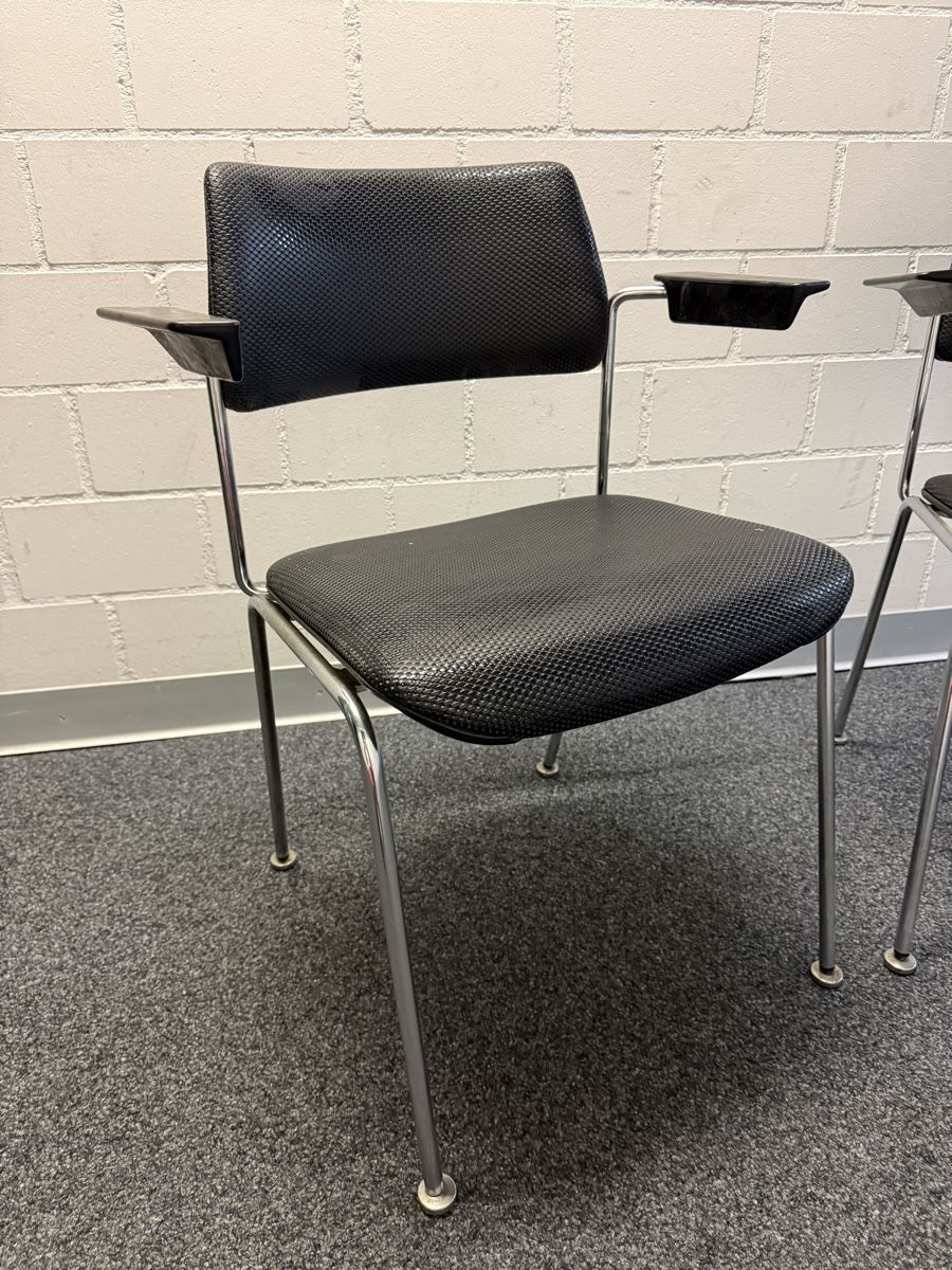 Giroflex Sedie: Stühle Industrial Design 2Stk Giroflex – Usato da Bern venduto da Delamer 3