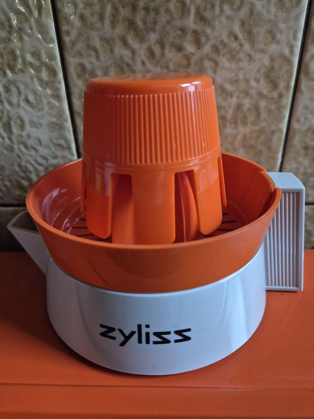 Zyliss Elettrodomestici da cucina: Original Zyliss Orangenpresse – Usato da Villmergen venduto da MONCHHICHI