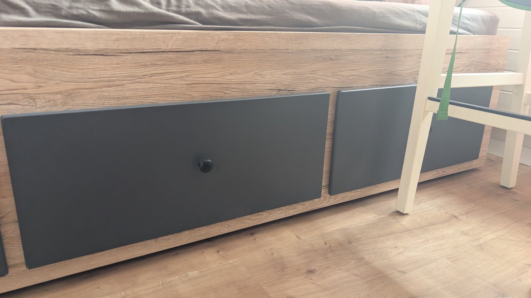 Ikea Letti: Hemnes ausziehbares Bett – Usato da Bremgarten AG venduto da Tabea1108 2