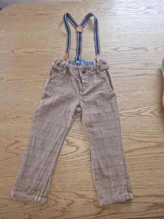 H&M Hose mit Hosenträger, Grösse 92, Top Zustand!