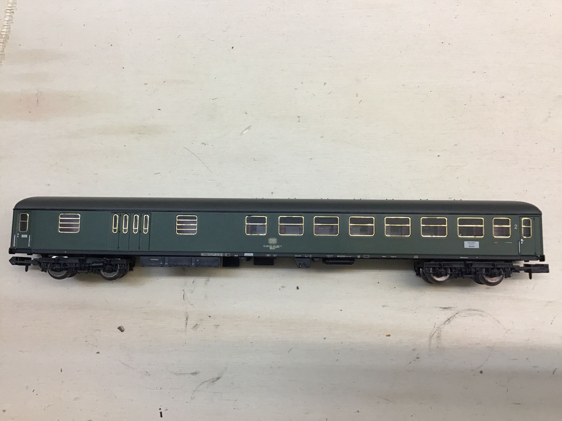 Trix Modellini di ferrovie: Minitrix DB Postwagen Spur N – Usato da Männedorf venduto da Modellbau-wyss 1