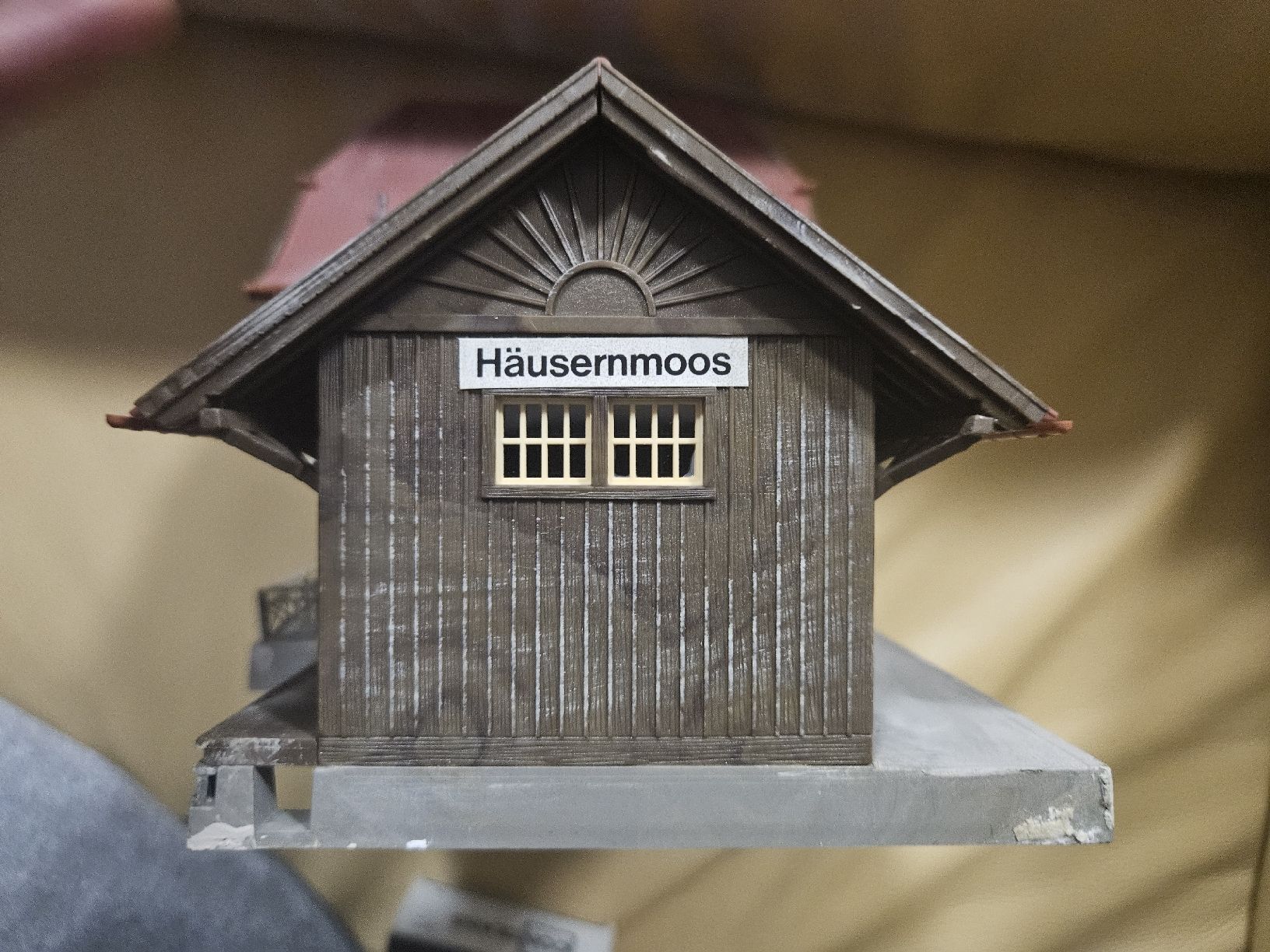 Modellini di ferrovie: Häuserblock Modellbahn-Zubehör – Usato da Liestal venduto da CrystalCardToyShop 2