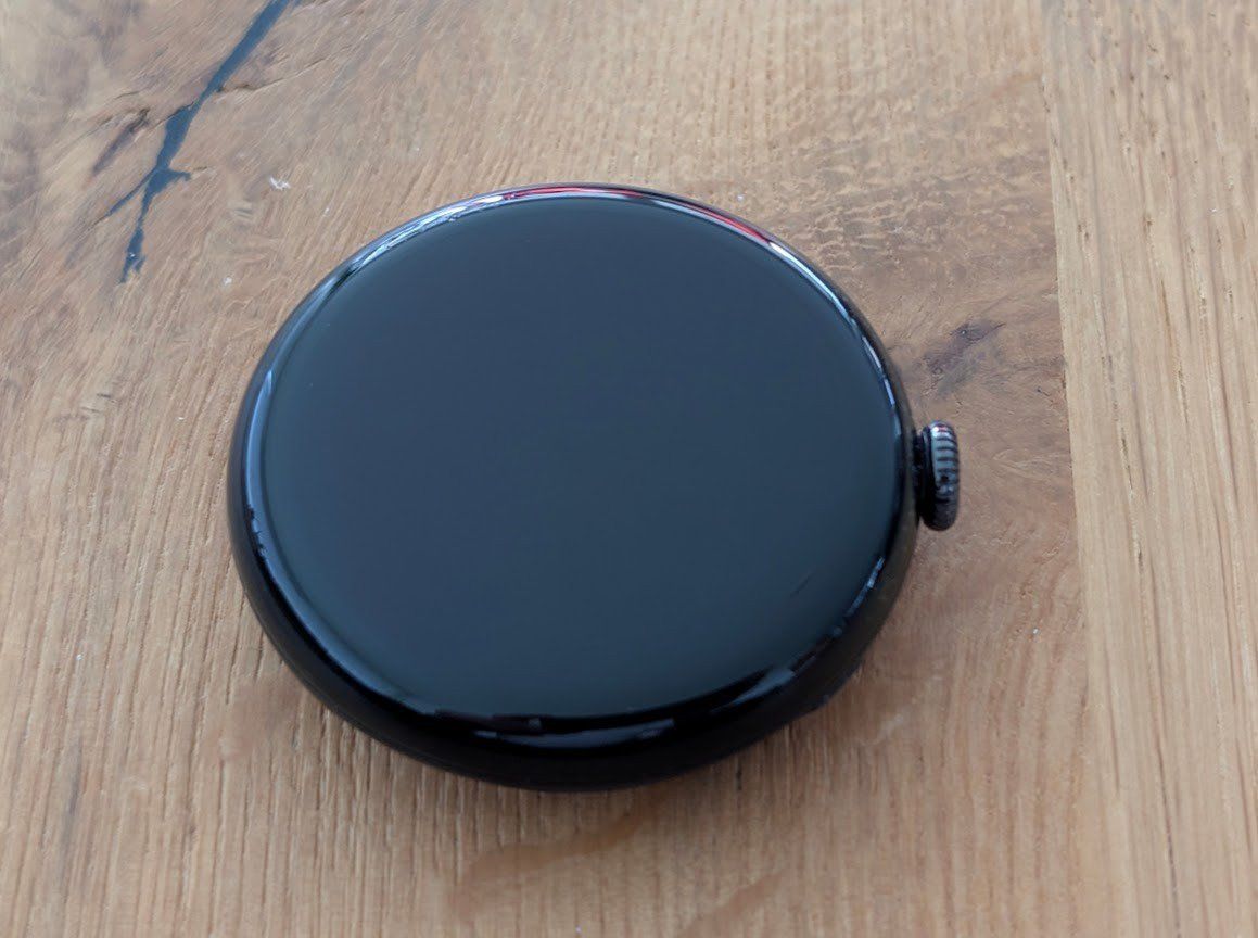 Google Smartwatch: Google Pixel Watch eSIM 3 LTE 45mm Smartphone Matte Black – Gebraucht aus Schötz von Intelli 1