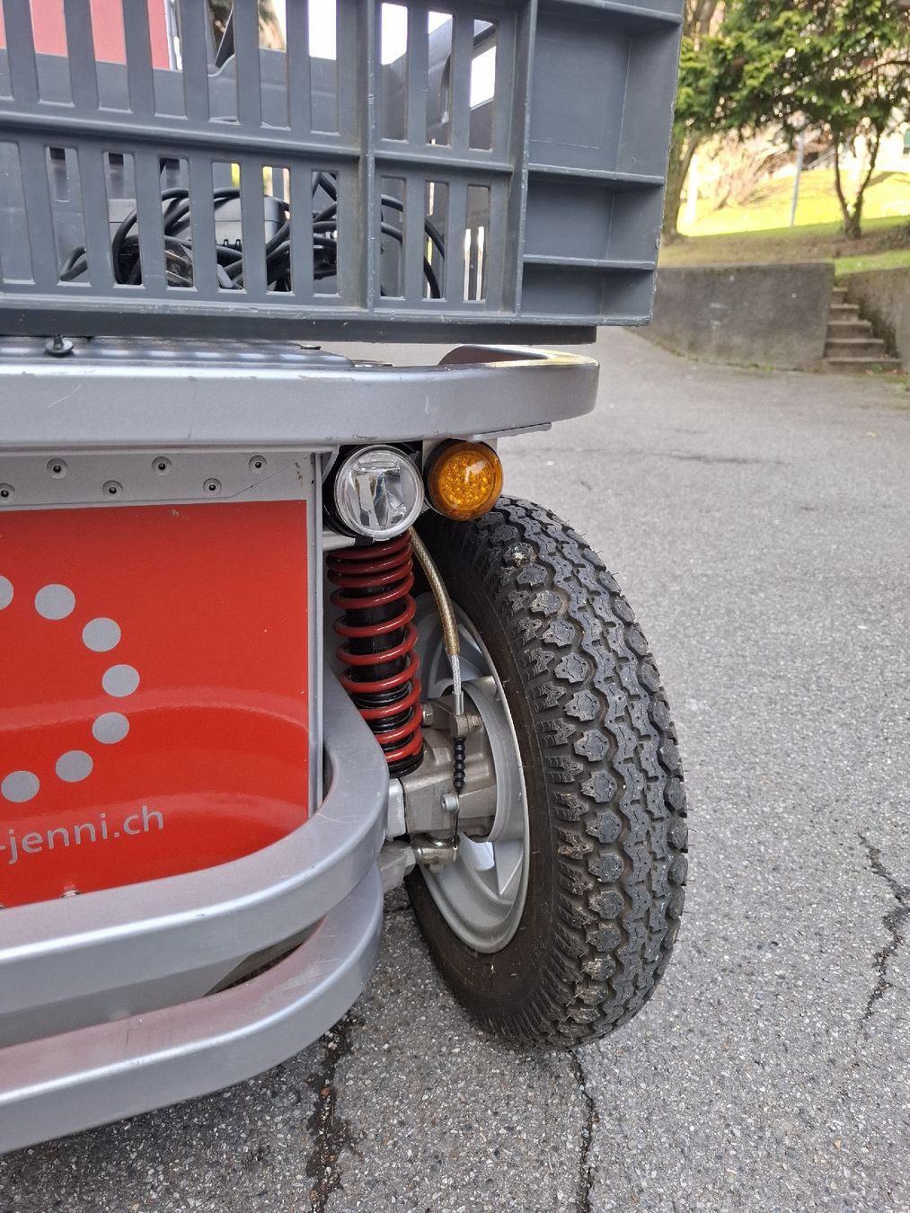 Elektromobile: Pony véhicule mobilité réduite – Neu (gemäss Beschreibung) aus Lausanne von kol_c8fm 2