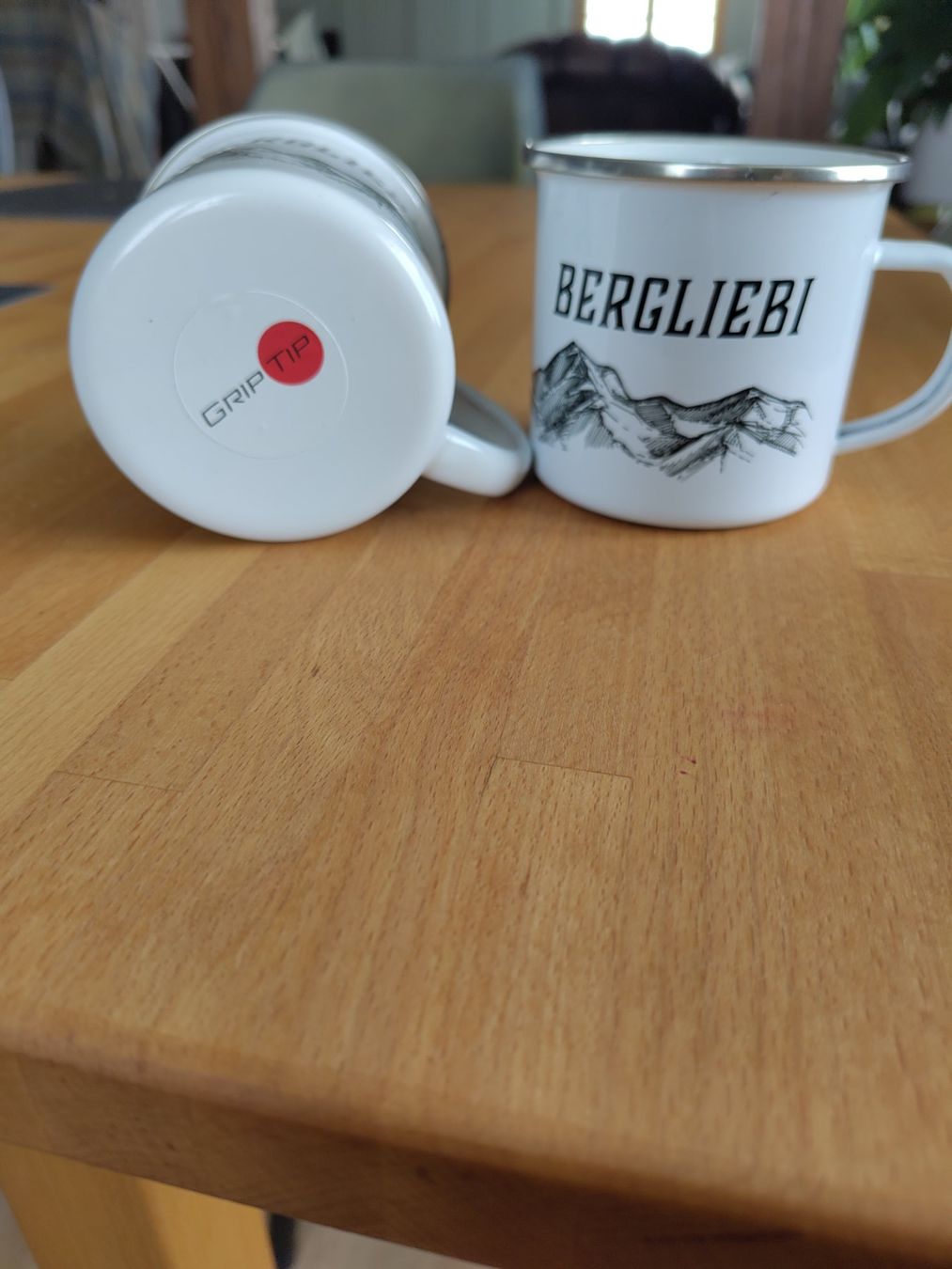 Tasses: 2 Tassen "Bergliebi" von GripTip – Neuf (Voir description) à Buttisholz par Simone_n 2