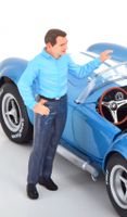 FIGUR CARROLL SHELBY 1966 1:18 LE MANS