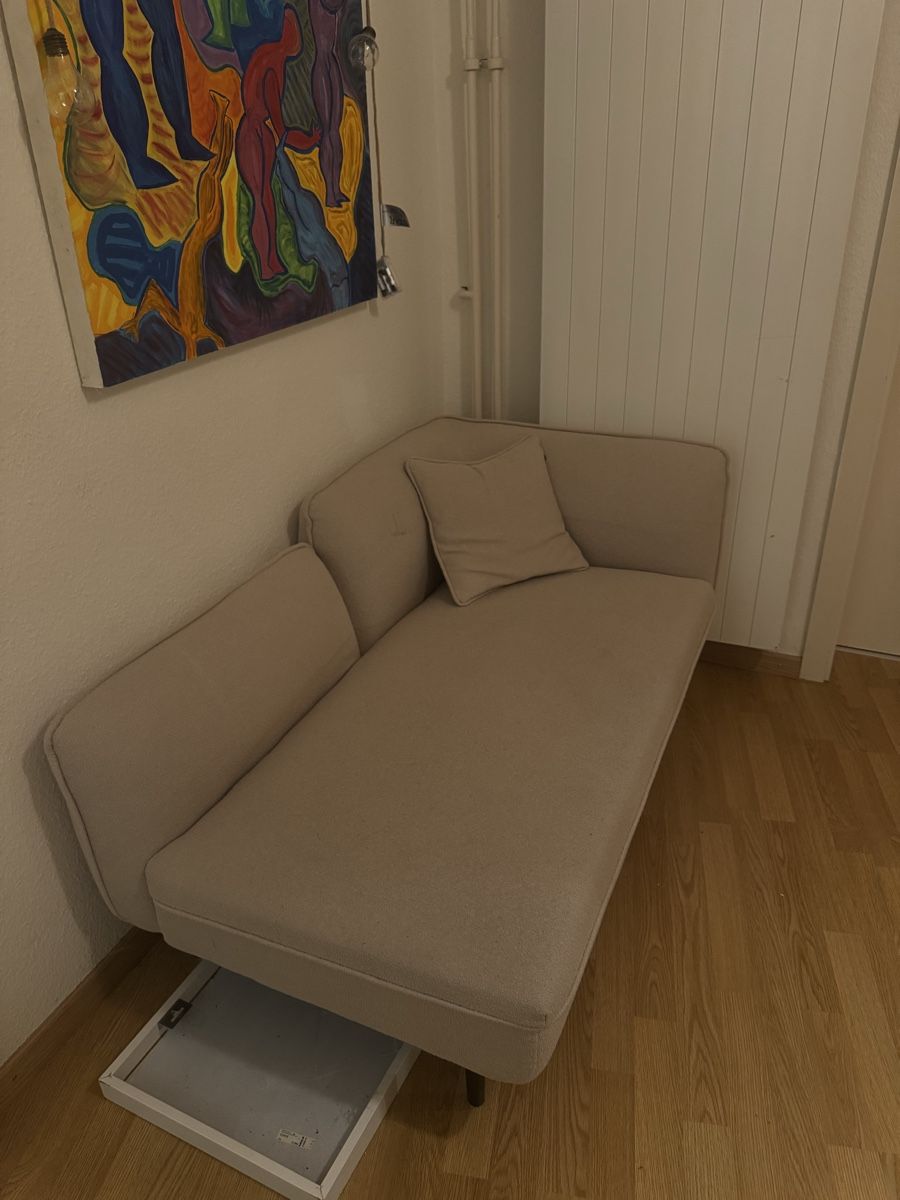 Divani: Kleines Sofa/ Chaiselongue – Usato da Zürich venduto da rebecca.lauraa 1