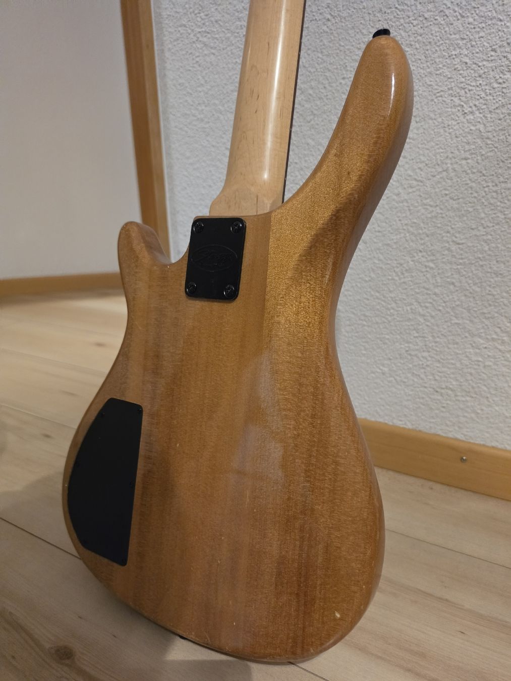 Strumenti musicali: Bass Gitarre Stagg – Usato da Schuepfheim venduto da Guttime 3