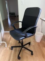 Bürostuhl schwarz