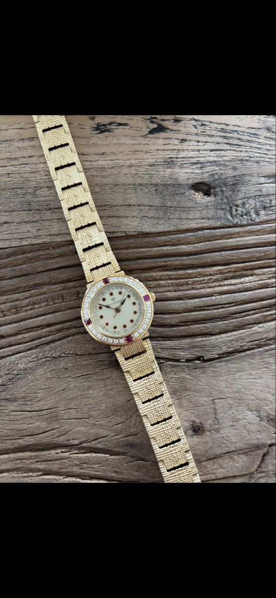 Yves Camani Orologi: 250.00 – Nuovo e nell'imballaggio originale da Krattigen venduto da Landado 1