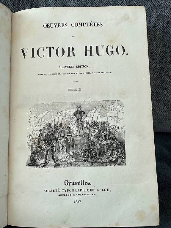 Libri: Victor Hugo oeuvres complètes 2 vol. 1837 – Usato da Conthey venduto da monigan 2