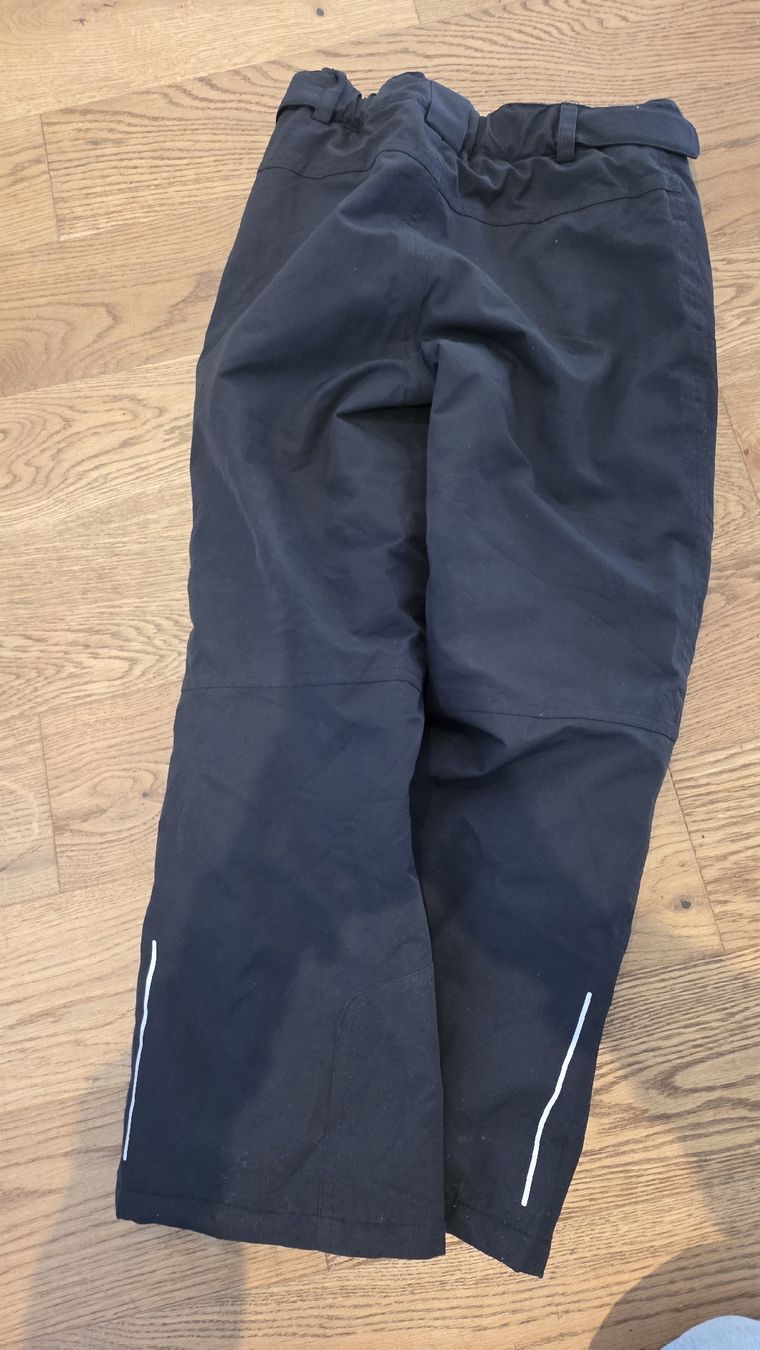 Trevolution Hosen: Skihose schwarz Grösse 134  – Gebraucht aus Dietikon von alanda01 3