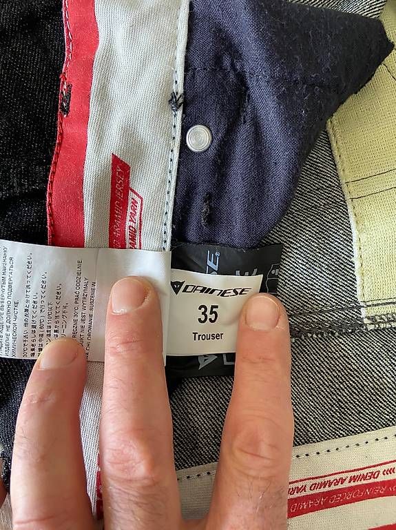 Jeans: Jeans moto uomo Dainese – Usato da Massagno venduto da dar_z26m 4