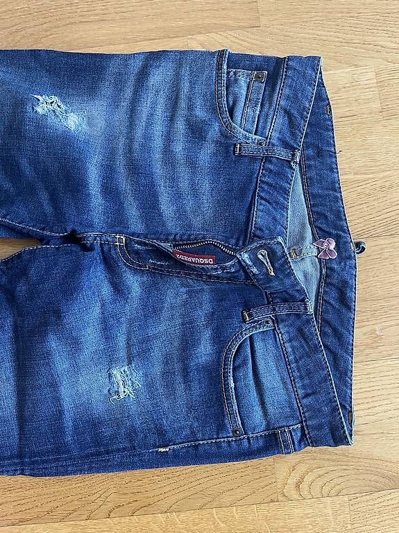 Dsquared2 Jeans: Dsquared Jeans Grösse 42 IT – Nuovo (secondo la descrizione) da Zürich venduto da Fra_maj 1