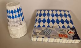 Oktoberfest Party-Set: Becher und Servietten Neu