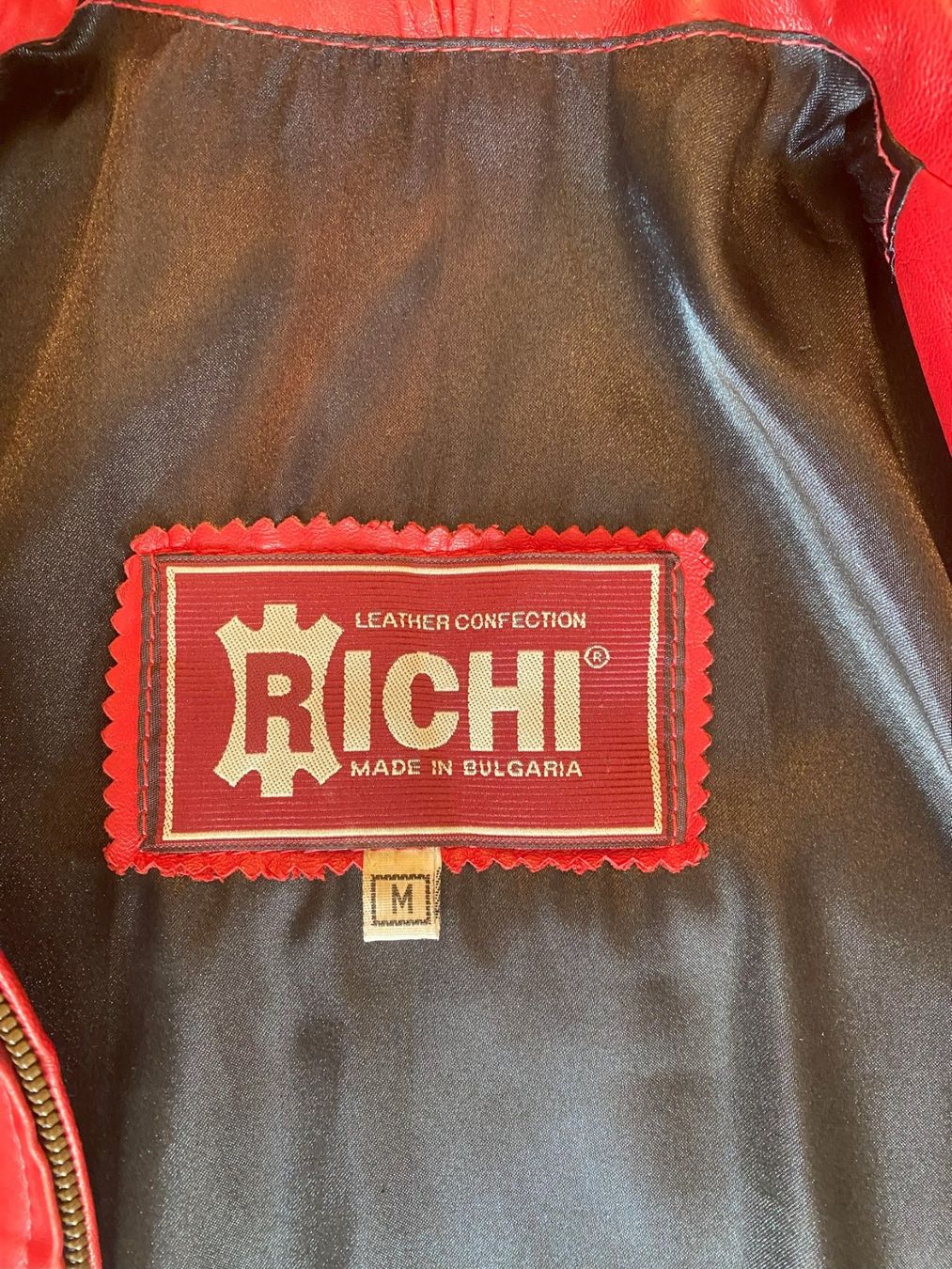 Giacche: Retro Schwarz Rote Lederjacke Grösse M – Usato da Adligenswil venduto da loritzel 1