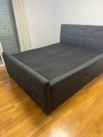 Bett mit Bettkasten, viel Stauraum