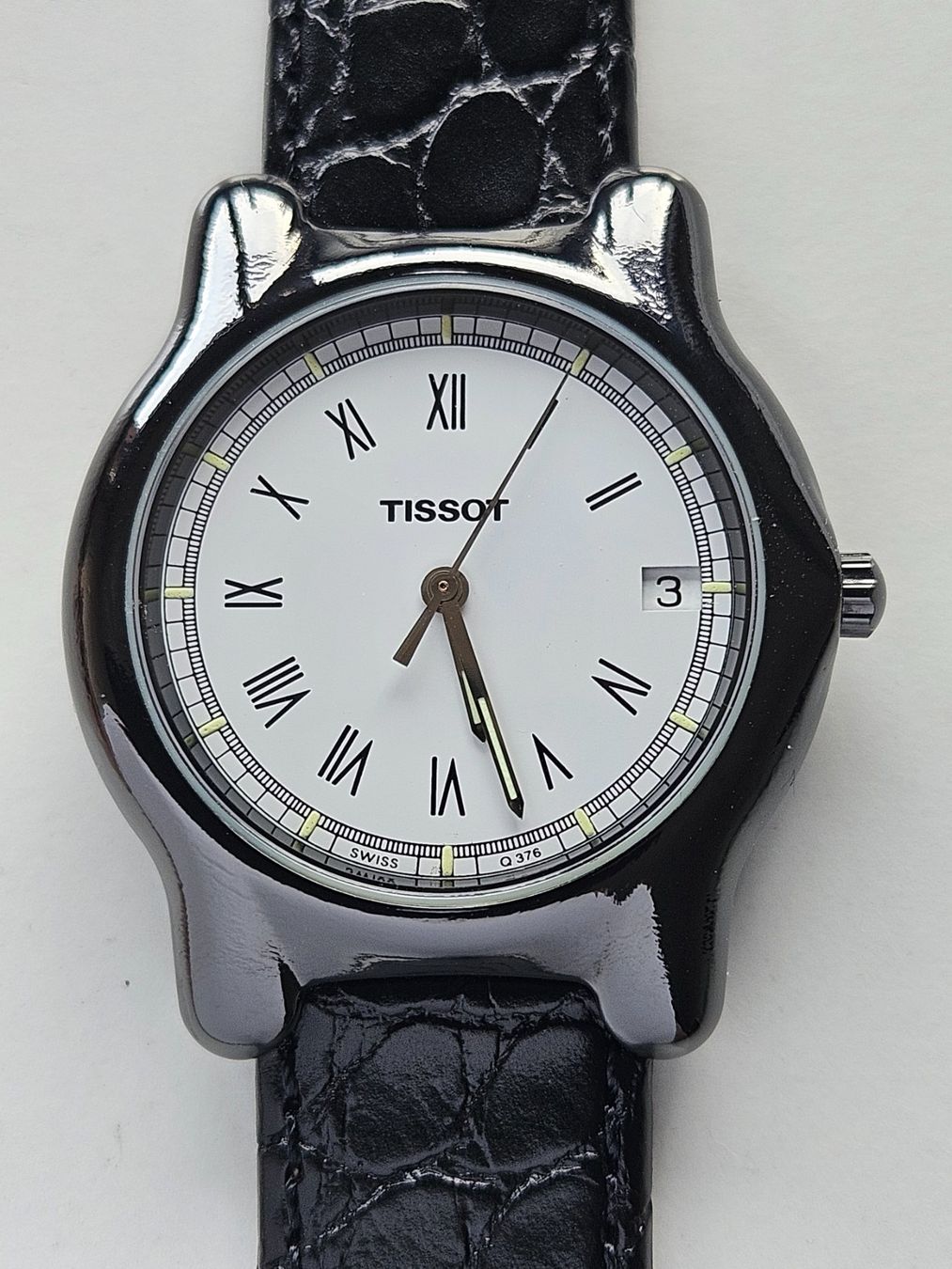 Tissot Montres: Tissot Ceramic Date Quartz Full Set 1993 – D'occasion à Berikon par mmm21