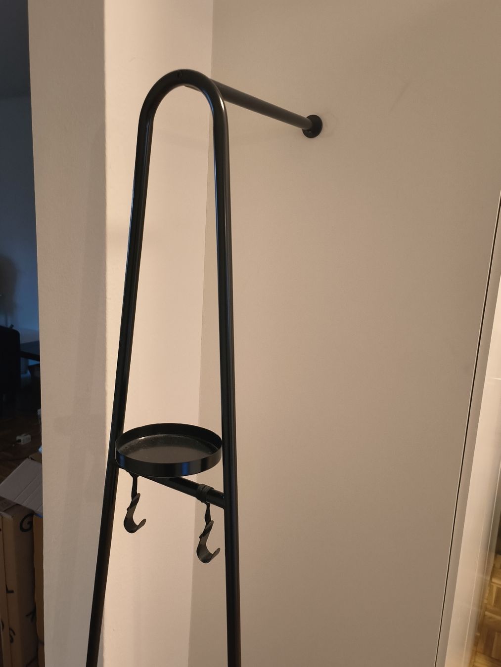 Ikea Appendiabiti: IKEA Coat rack – Usato da Schlieren venduto da cha_n5sk 2
