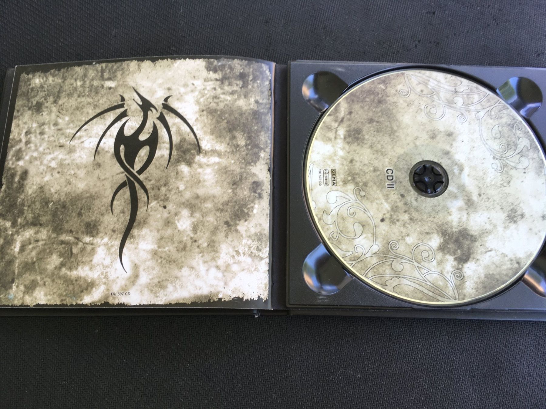 CDs: Mantus - Melancholia -CD- 2cd – Gebraucht aus St.Gallen von MedienJoe 2