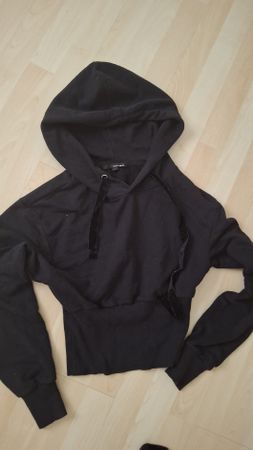 tally Wejyl Damen Hoodie schwarz kurz geschnitten guter Zust