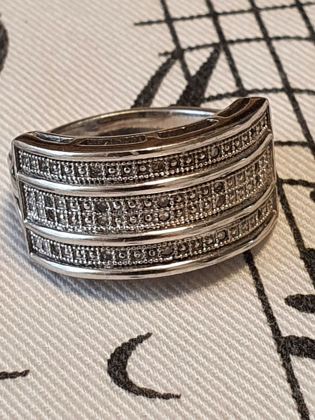 Ringe: Funkelnder, Designer Zirkonia-Ring in – Gebraucht aus Wohlen AG von palmsprings 5
