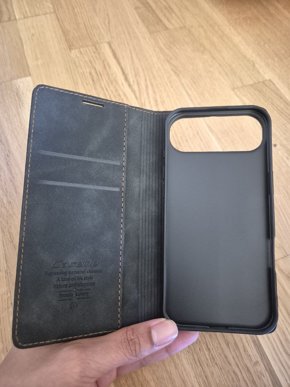 Apple Cover & Protezioni schermo: Zwei iPhone Air Hüllen  – Nuovo (secondo la descrizione) da Zürich venduto da mau_j25q 2