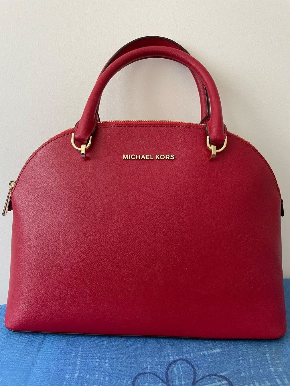 Michael Kors Borse da donna: Michael Kors Emmy scarlet – Nuovo e nell'imballaggio originale da Cademario venduto da princy2