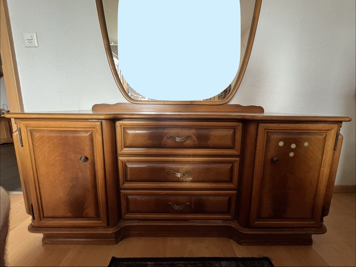 Commodes: Alte Kommode mit Spiegel Holz – D'occasion à Ufhusen par janiis.kn 1