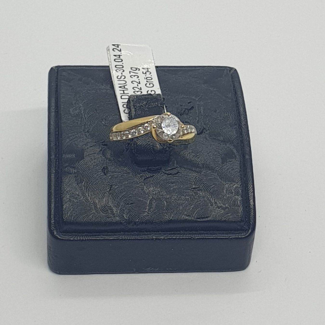 Anelli: Echt 18K Gold Ring – Usato da Luzern venduto da Luzern-Goldhaus