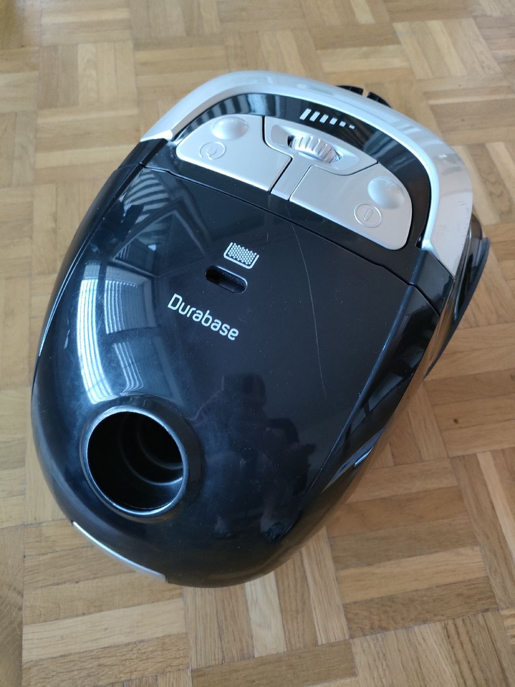 Durabase Staubsauger & Zubehör: Staubsauger Durabase guter zustand – Gebraucht aus Adliswil von mse_7z8m 1