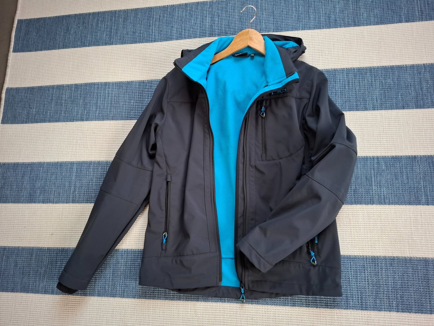 CMP Jacken: Softshelljacke mit Fleecefutter, Gr. 48 – Gebraucht aus Utzenstorf von ruby_100