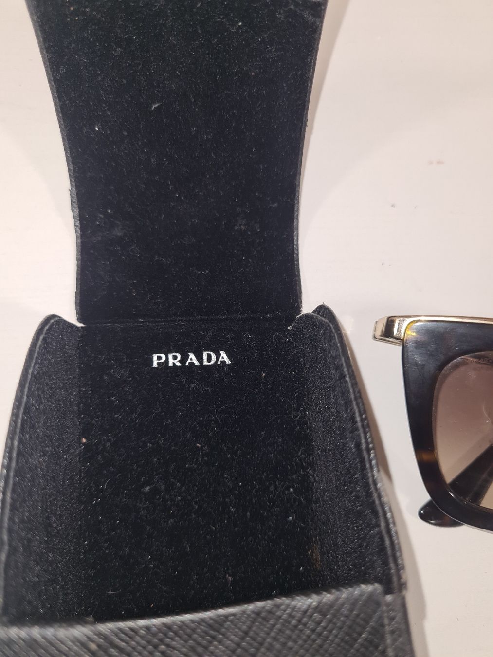 Prada Occhiali & Lenti: Original PRADA Sonnenbrille – Usato da Adligenswil venduto da FriedasWelt 1