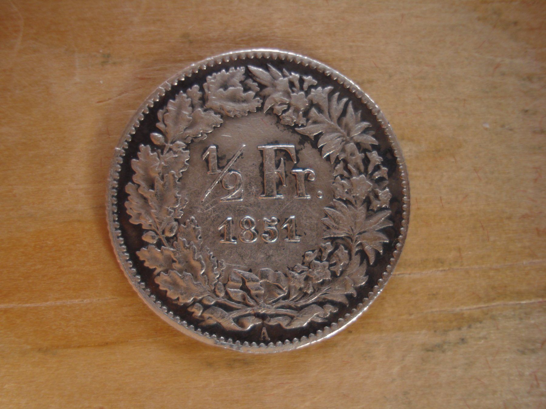 Tutti le monete: (C1) 1/2 Franken 1851 VZ- – Usato da Erlach venduto da Net-Coins