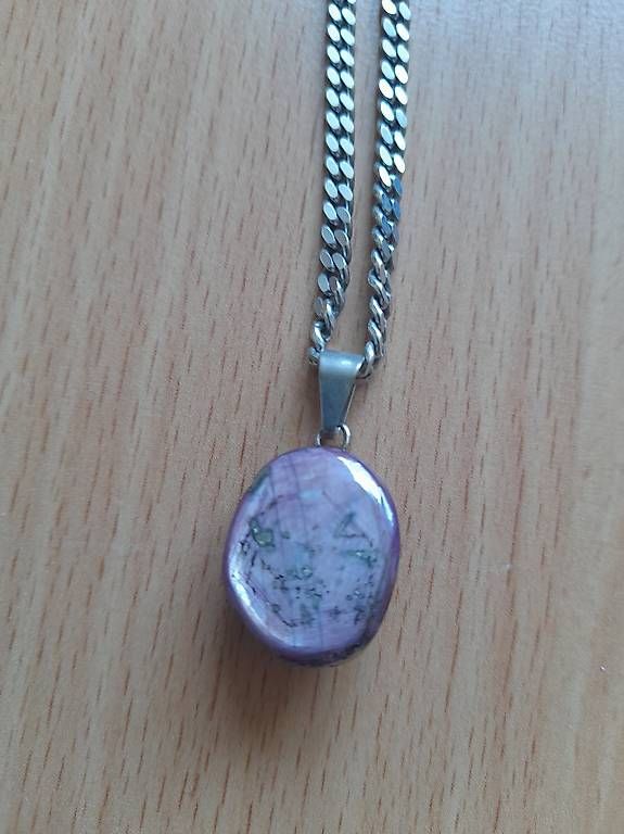 Catenine: Silberkette mit Rubin Cabochon Anhänger – Usato da Ebnat-Kappel venduto da mon_nk52 1