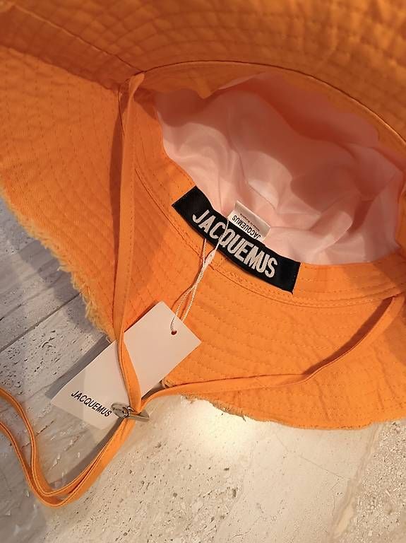 Hüte, Mützen & Caps: JACQUEMUS Hut Bucket-Hat  – Gebraucht aus Recherswil von mbi_dtp8 1