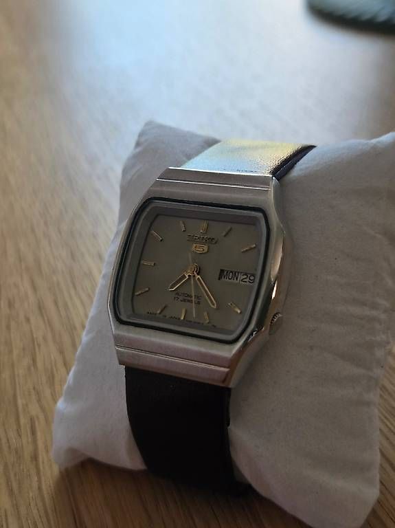 Seiko Orologi: Seiko 5 Automatic 7009 2061 Vintage – Usato da Genève venduto da kev_d8z5 1