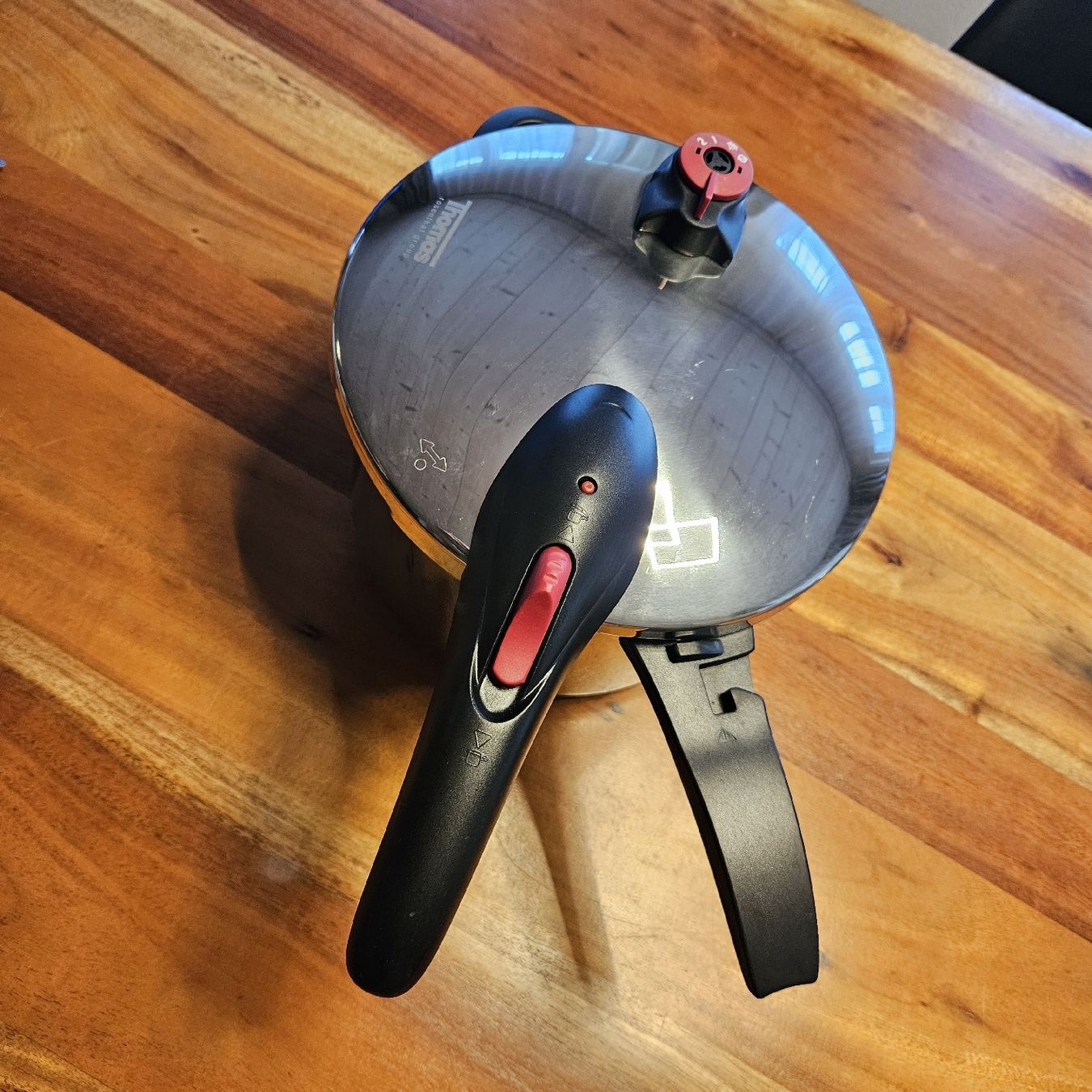 Thomas Appareils de cuisine: Schnellkochtopf von Thomas – Neuf (Voir description) à Unteriberg par amd89
