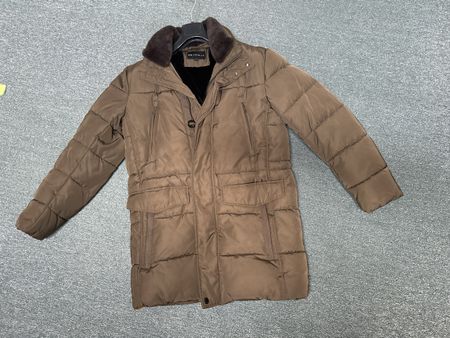 C&A Premium Winterjacke braun mit Kunstfellfutter neuwertig
