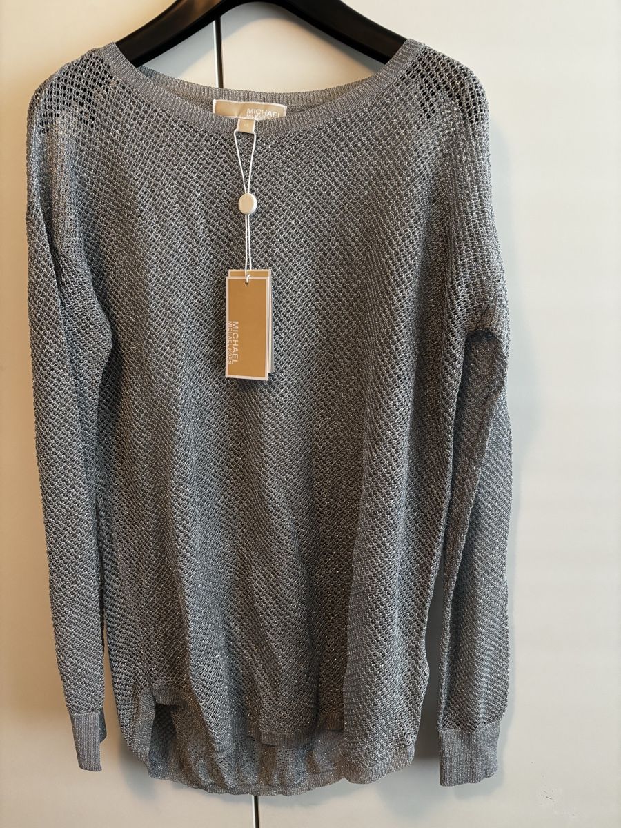 Michael Kors T-shirt: Michael Kors Silber Glitzer Oberteil gehäkelt Pullover Gr XS – Nuovo e nell'imballaggio originale da Winterthur venduto da NatMet11